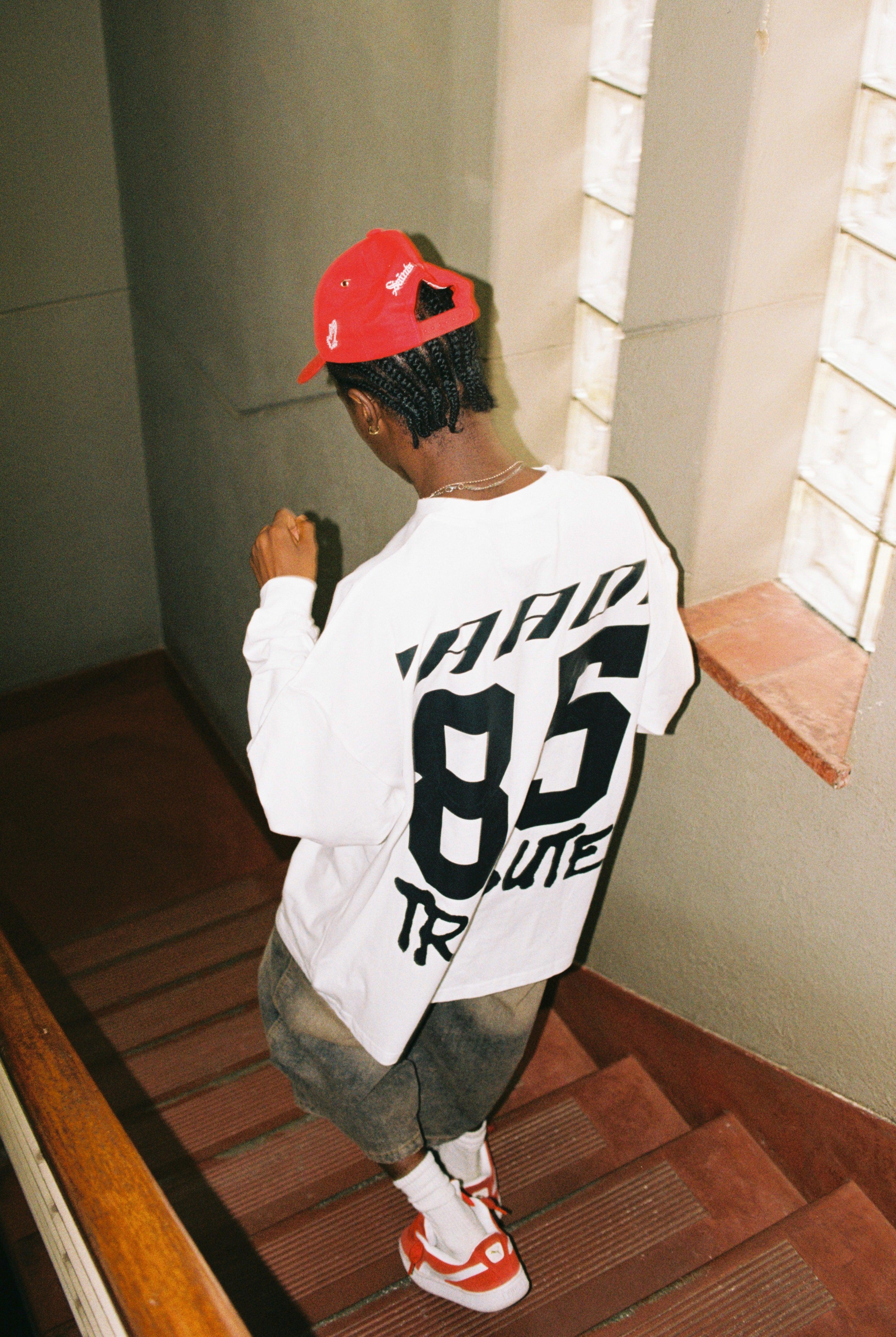 85 WHITE LUXURY LONG SLEEVE TEE
