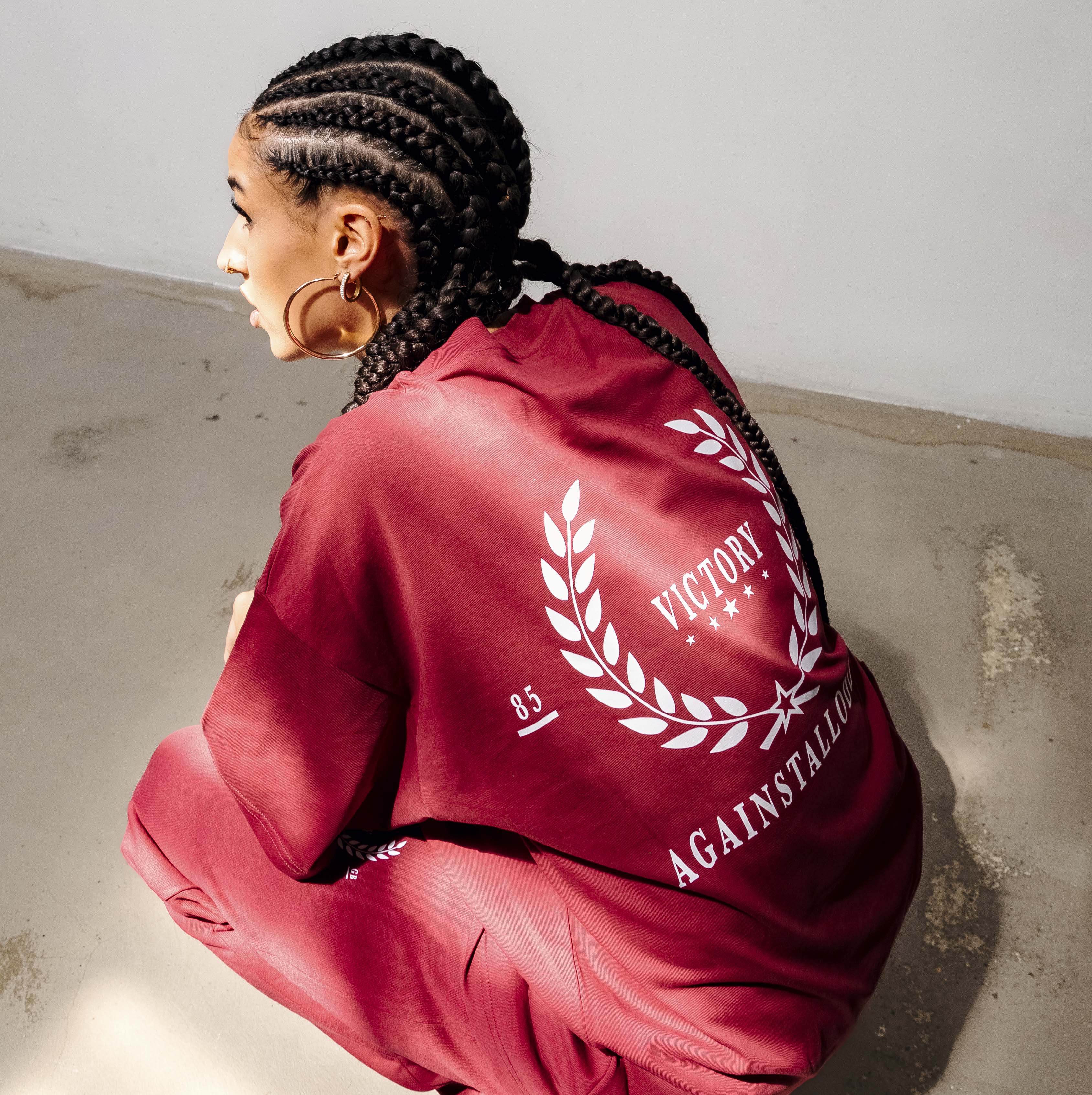 ESTATE OF MIND ULTRA LUXURY TEE - BURGUNDY