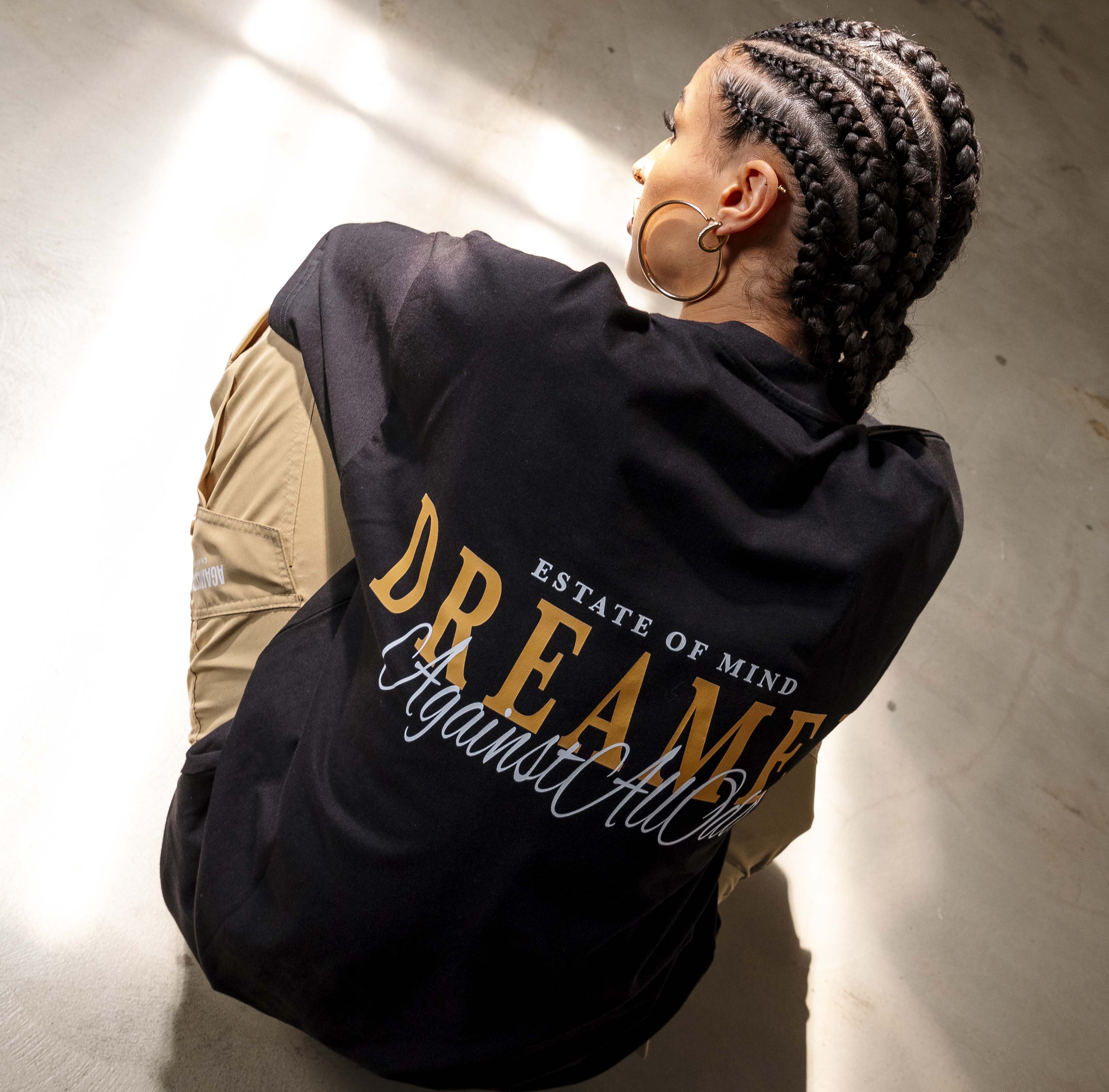 ESTATE OF MIND ULTRA LUXURY TEE - BLACK