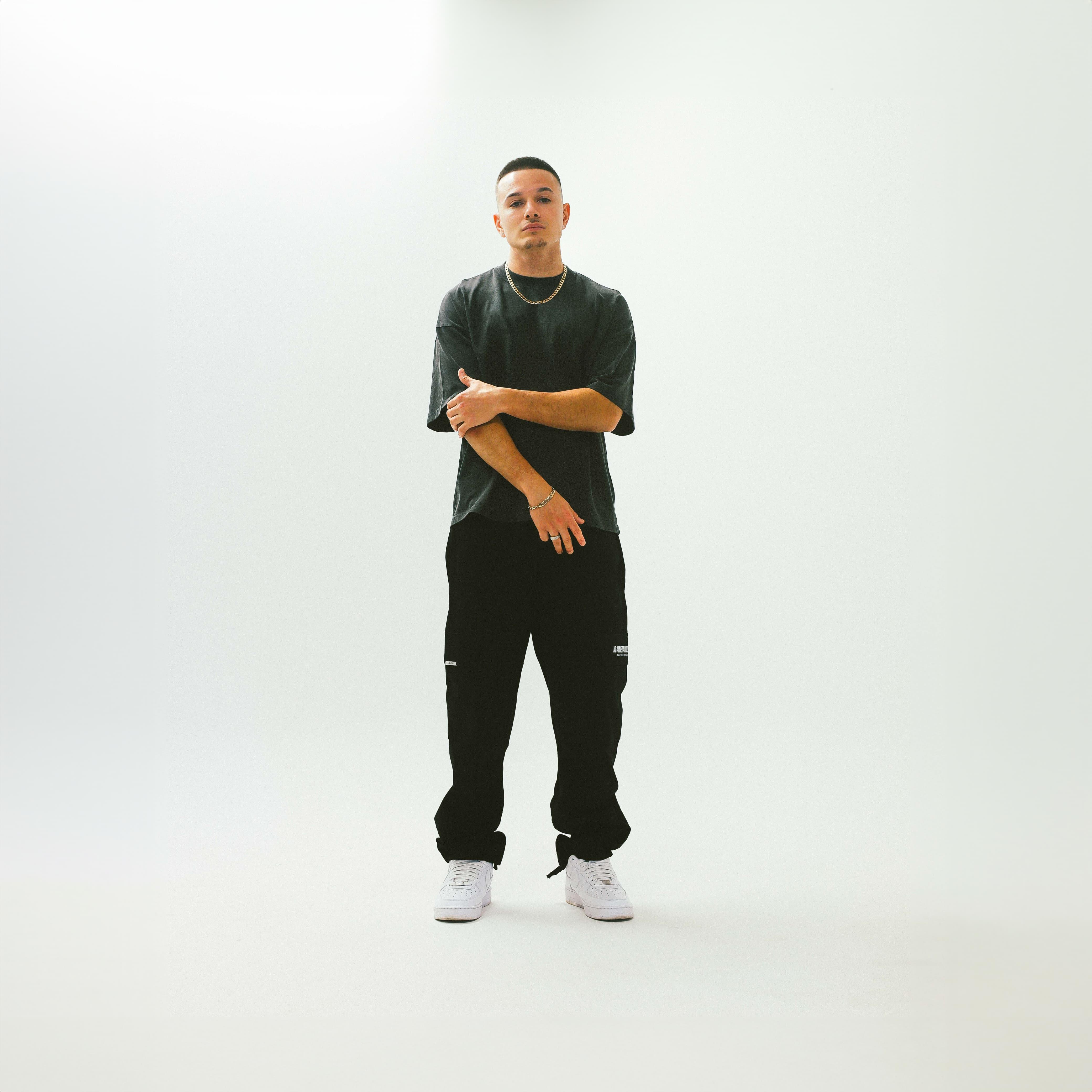 CONCORD HOTEL BLACK LUXURY TEE