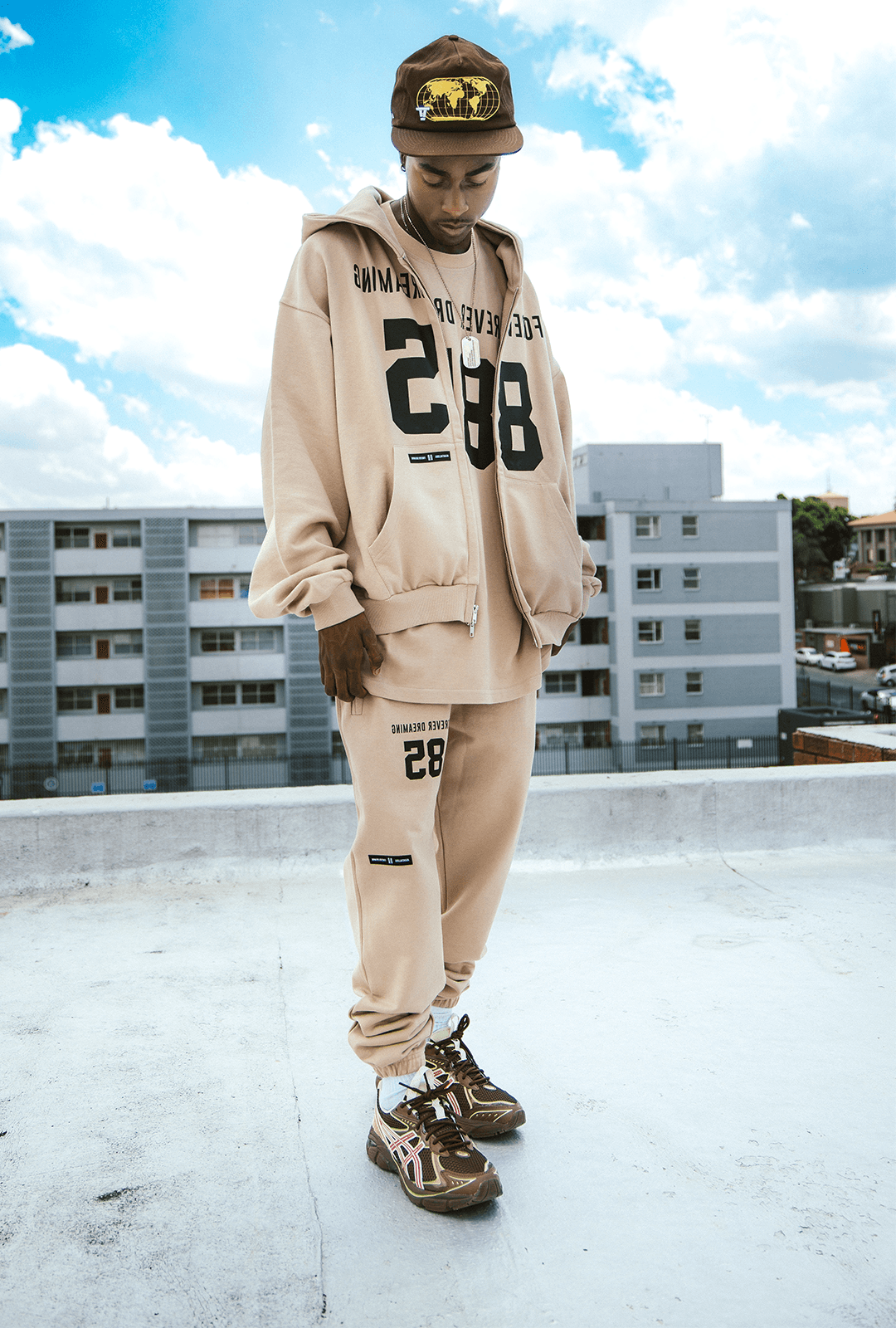 85 COFFEE DOUBLE ZIP LUXURY HOODIE