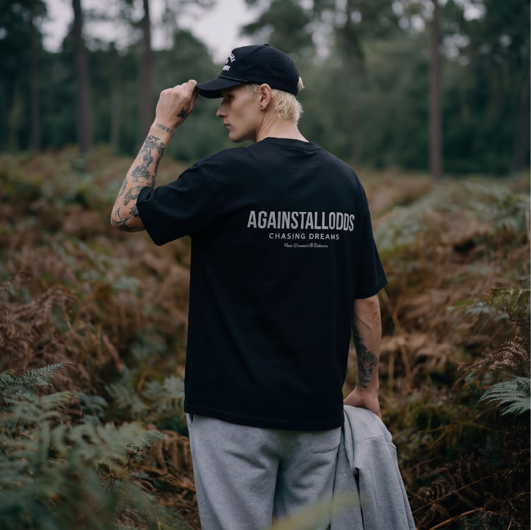 DREAMERS BLACK LUXURY TEE