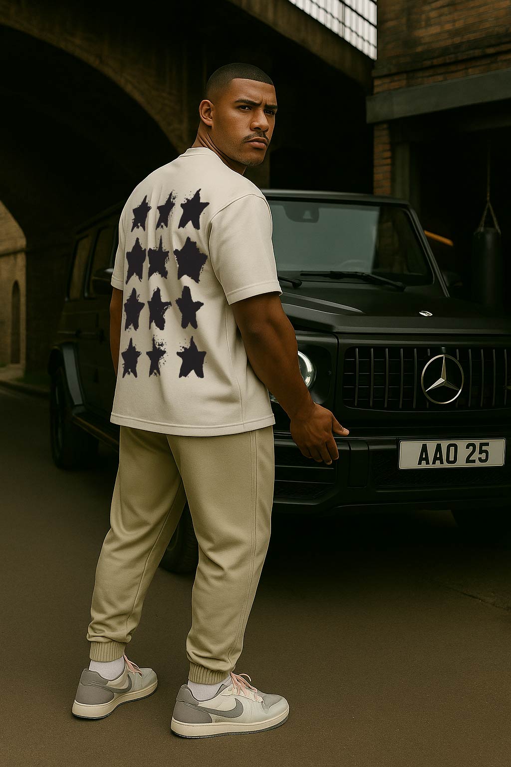 STARS WHITE LUXURY TEE