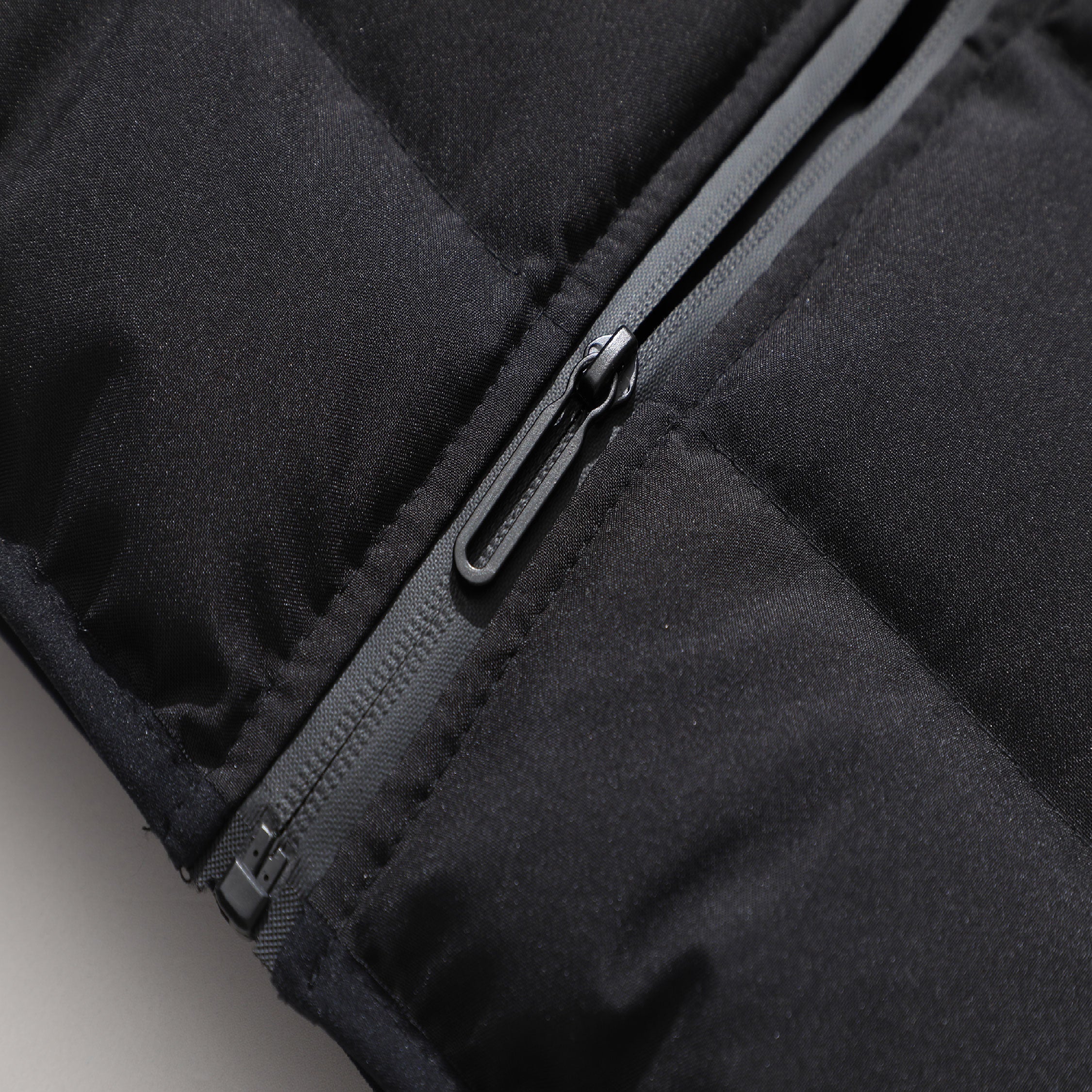 THE DREAMERS CASUAL GILET - BLACK