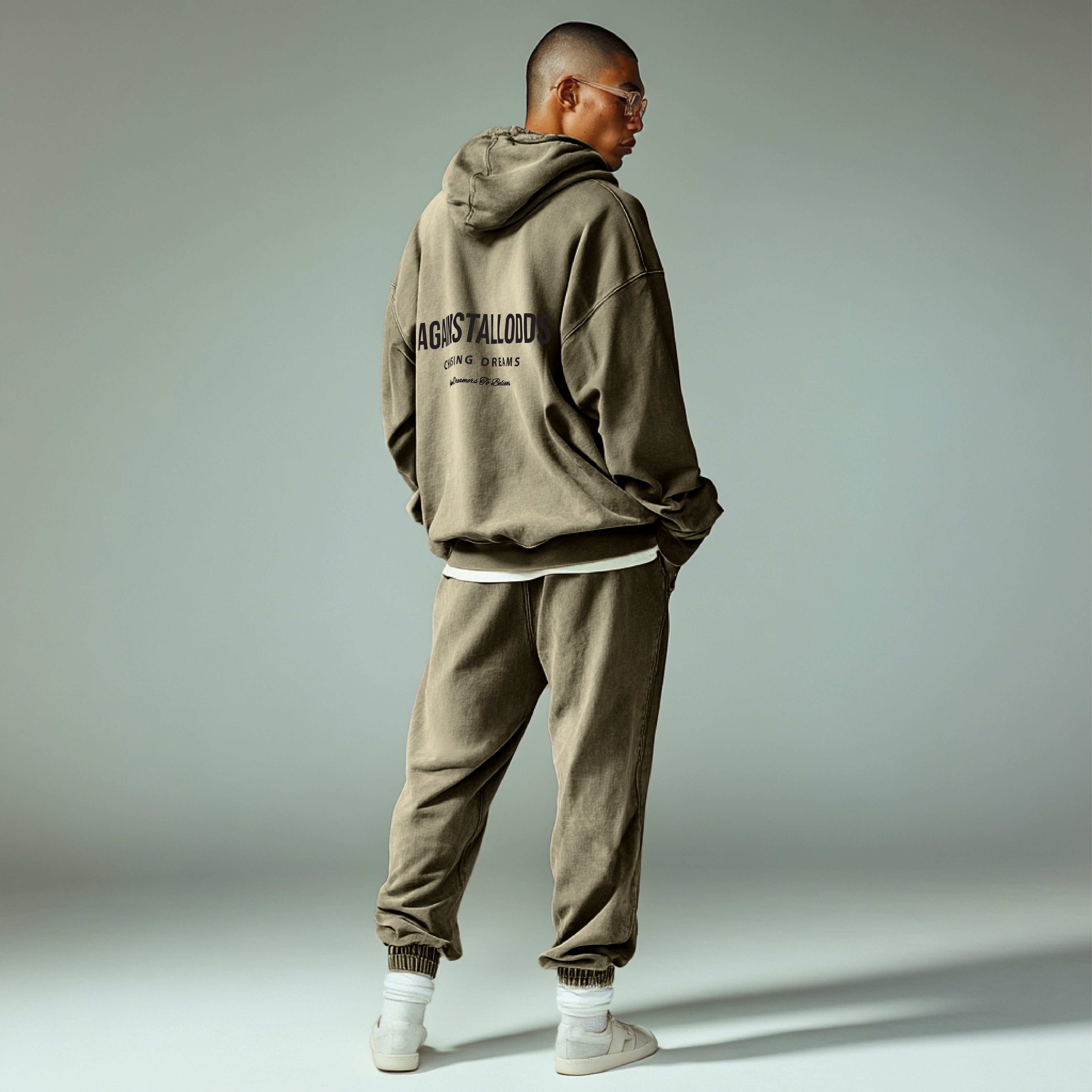 DREAMERS WASHED OLIVE HEAVYWEIGHT HOODIE