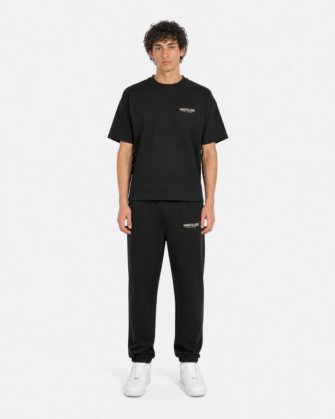 DREAMERS BLACK LUXURY TEE