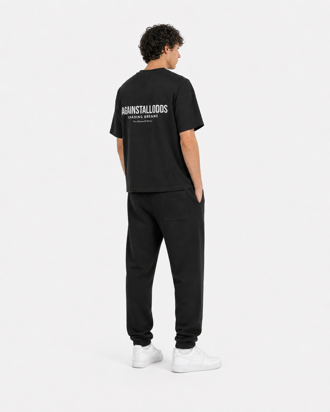 DREAMERS BLACK LUXURY TEE